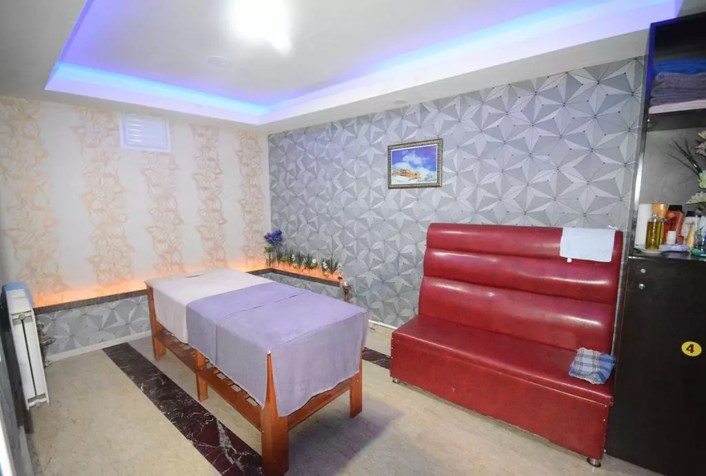 949956hotel dimet park van turkey_shabavizparvaz_10.jpg